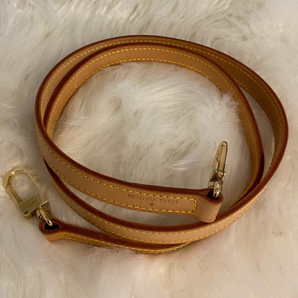 ❤️ SOLD!!!! Authentic Louis Vuitton Shoulder Strap
